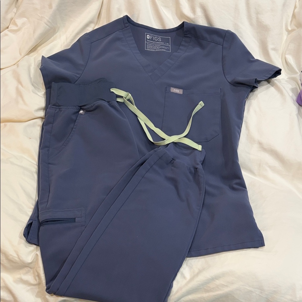 FIGS Deep Blue Scrub Set with Mint Accents